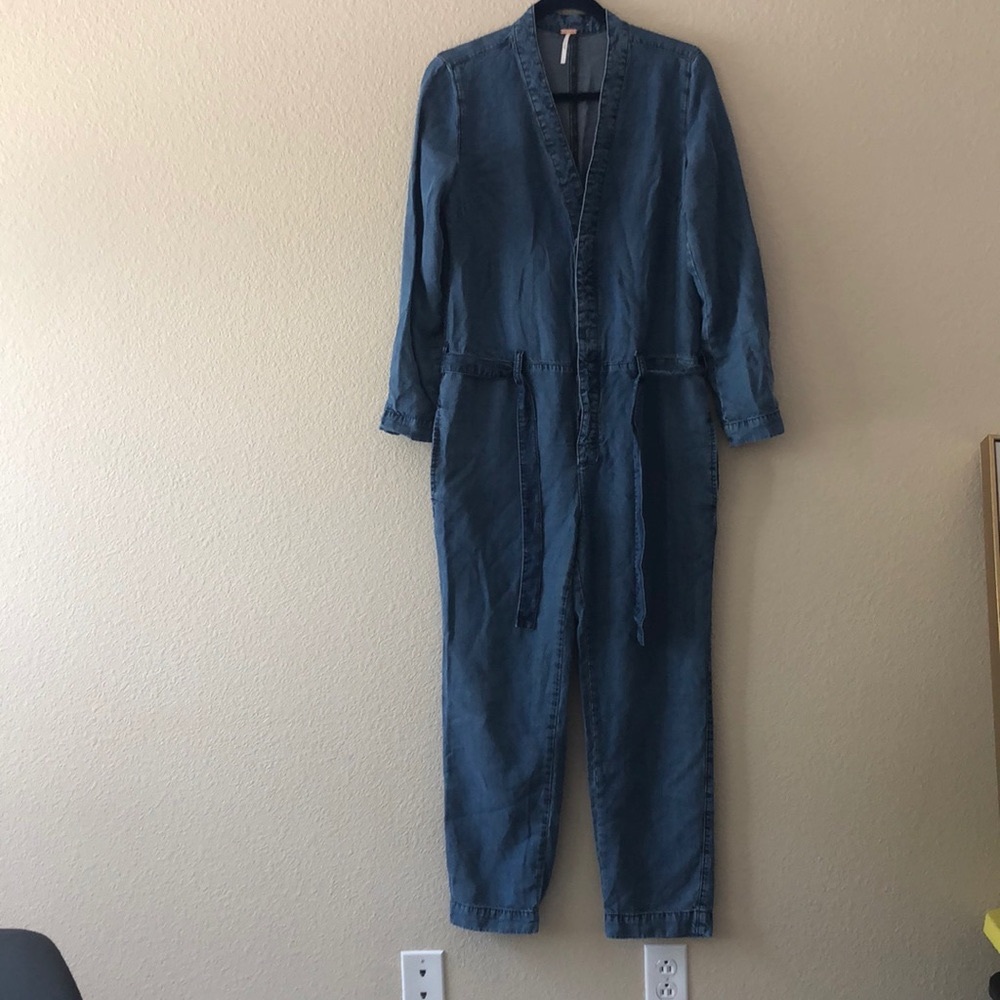 Free people Denim Jeans Jumpsuit Romper size 4.